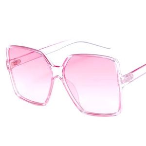 Trendy Oversized Sunglasses